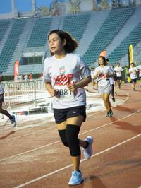 BIB: 5071, 708
                            <button type="button" onclick="openModal(5913866)" class="btn btn-primary btn-sm float-right btn-popup" data-toggle="modal" data-target=".modal-high-quality">
                        <i class="fas fa-shopping-cart"></i> Add to Cart
                    </button>
                                            <button type="button" onclick="isThisMe(5913866, true)" class="btn btn-success btn-sm float-right btn-popup btn-isme hidden" data-toggle="tooltip" data-placement="bottom" title="นี่คือรูปของคุณใช่ไหม คลิกที่นี่เพื่อเอาเข้าอัลบั้ม">
                        <i class="fas fa-plus"></i> Add to album
                    </button>
                    <button type="button" onclick="isThisMe(5913866, false)" class="btn btn-warning btn-sm float-right btn-popup btn-isnotme hidden">
                        <i class="fas fa-ban"></i> Remove from album
                    </button>