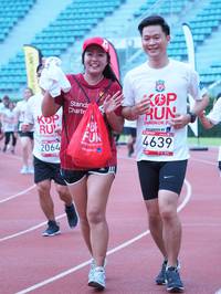 BIB: 4639, 2064
                            <button type="button" onclick="openModal(5937413)" class="btn btn-primary btn-sm float-right btn-popup" data-toggle="modal" data-target=".modal-high-quality">
                        <i class="fas fa-shopping-cart"></i> Add to Cart
                    </button>
                                            <button type="button" onclick="isThisMe(5937413, true)" class="btn btn-success btn-sm float-right btn-popup btn-isme hidden" data-toggle="tooltip" data-placement="bottom" title="นี่คือรูปของคุณใช่ไหม คลิกที่นี่เพื่อเอาเข้าอัลบั้ม">
                        <i class="fas fa-plus"></i> Add to album
                    </button>
                    <button type="button" onclick="isThisMe(5937413, false)" class="btn btn-warning btn-sm float-right btn-popup btn-isnotme hidden">
                        <i class="fas fa-ban"></i> Remove from album
                    </button>