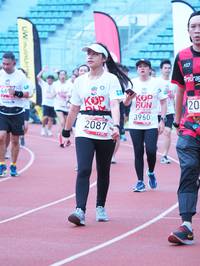 BIB: 461, 3960, 2087
                            <button type="button" onclick="openModal(5937102)" class="btn btn-primary btn-sm float-right btn-popup" data-toggle="modal" data-target=".modal-high-quality">
                        <i class="fas fa-shopping-cart"></i> Add to Cart
                    </button>
                                            <button type="button" onclick="isThisMe(5937102, true)" class="btn btn-success btn-sm float-right btn-popup btn-isme hidden" data-toggle="tooltip" data-placement="bottom" title="นี่คือรูปของคุณใช่ไหม คลิกที่นี่เพื่อเอาเข้าอัลบั้ม">
                        <i class="fas fa-plus"></i> Add to album
                    </button>
                    <button type="button" onclick="isThisMe(5937102, false)" class="btn btn-warning btn-sm float-right btn-popup btn-isnotme hidden">
                        <i class="fas fa-ban"></i> Remove from album
                    </button>