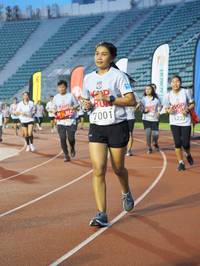 BIB: 7001, 5233
                            <button type="button" onclick="openModal(5916542)" class="btn btn-primary btn-sm float-right btn-popup" data-toggle="modal" data-target=".modal-high-quality">
                        <i class="fas fa-shopping-cart"></i> Add to Cart
                    </button>
                                            <button type="button" onclick="isThisMe(5916542, true)" class="btn btn-success btn-sm float-right btn-popup btn-isme hidden" data-toggle="tooltip" data-placement="bottom" title="นี่คือรูปของคุณใช่ไหม คลิกที่นี่เพื่อเอาเข้าอัลบั้ม">
                        <i class="fas fa-plus"></i> Add to album
                    </button>
                    <button type="button" onclick="isThisMe(5916542, false)" class="btn btn-warning btn-sm float-right btn-popup btn-isnotme hidden">
                        <i class="fas fa-ban"></i> Remove from album
                    </button>