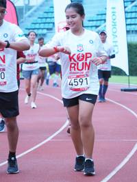 BIB: 019, 4591
                            <button type="button" onclick="openModal(5937485)" class="btn btn-primary btn-sm float-right btn-popup" data-toggle="modal" data-target=".modal-high-quality">
                        <i class="fas fa-shopping-cart"></i> Add to Cart
                    </button>
                                            <button type="button" onclick="isThisMe(5937485, true)" class="btn btn-success btn-sm float-right btn-popup btn-isme hidden" data-toggle="tooltip" data-placement="bottom" title="นี่คือรูปของคุณใช่ไหม คลิกที่นี่เพื่อเอาเข้าอัลบั้ม">
                        <i class="fas fa-plus"></i> Add to album
                    </button>
                    <button type="button" onclick="isThisMe(5937485, false)" class="btn btn-warning btn-sm float-right btn-popup btn-isnotme hidden">
                        <i class="fas fa-ban"></i> Remove from album
                    </button>