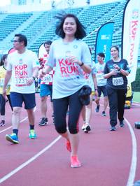 BIB: 523, 265, 7030
                            <button type="button" onclick="openModal(5931861)" class="btn btn-primary btn-sm float-right btn-popup" data-toggle="modal" data-target=".modal-high-quality">
                        <i class="fas fa-shopping-cart"></i> Add to Cart
                    </button>
                                            <button type="button" onclick="isThisMe(5931861, true)" class="btn btn-success btn-sm float-right btn-popup btn-isme hidden" data-toggle="tooltip" data-placement="bottom" title="นี่คือรูปของคุณใช่ไหม คลิกที่นี่เพื่อเอาเข้าอัลบั้ม">
                        <i class="fas fa-plus"></i> Add to album
                    </button>
                    <button type="button" onclick="isThisMe(5931861, false)" class="btn btn-warning btn-sm float-right btn-popup btn-isnotme hidden">
                        <i class="fas fa-ban"></i> Remove from album
                    </button>