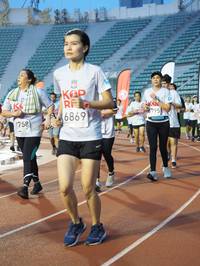 BIB: 6869, 795, 758
                            <button type="button" onclick="openModal(5916763)" class="btn btn-primary btn-sm float-right btn-popup" data-toggle="modal" data-target=".modal-high-quality">
                        <i class="fas fa-shopping-cart"></i> Add to Cart
                    </button>
                                            <button type="button" onclick="isThisMe(5916763, true)" class="btn btn-success btn-sm float-right btn-popup btn-isme hidden" data-toggle="tooltip" data-placement="bottom" title="นี่คือรูปของคุณใช่ไหม คลิกที่นี่เพื่อเอาเข้าอัลบั้ม">
                        <i class="fas fa-plus"></i> Add to album
                    </button>
                    <button type="button" onclick="isThisMe(5916763, false)" class="btn btn-warning btn-sm float-right btn-popup btn-isnotme hidden">
                        <i class="fas fa-ban"></i> Remove from album
                    </button>