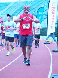 BIB: 4308, 2483, 6507
                            <button type="button" onclick="openModal(5922362)" class="btn btn-primary btn-sm float-right btn-popup" data-toggle="modal" data-target=".modal-high-quality">
                        <i class="fas fa-shopping-cart"></i> Add to Cart
                    </button>
                                            <button type="button" onclick="isThisMe(5922362, true)" class="btn btn-success btn-sm float-right btn-popup btn-isme hidden" data-toggle="tooltip" data-placement="bottom" title="นี่คือรูปของคุณใช่ไหม คลิกที่นี่เพื่อเอาเข้าอัลบั้ม">
                        <i class="fas fa-plus"></i> Add to album
                    </button>
                    <button type="button" onclick="isThisMe(5922362, false)" class="btn btn-warning btn-sm float-right btn-popup btn-isnotme hidden">
                        <i class="fas fa-ban"></i> Remove from album
                    </button>