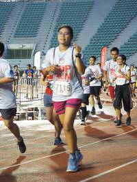 BIB: 7970, 715
                            <button type="button" onclick="openModal(5913508)" class="btn btn-primary btn-sm float-right btn-popup" data-toggle="modal" data-target=".modal-high-quality">
                        <i class="fas fa-shopping-cart"></i> Add to Cart
                    </button>
                                            <button type="button" onclick="isThisMe(5913508, true)" class="btn btn-success btn-sm float-right btn-popup btn-isme hidden" data-toggle="tooltip" data-placement="bottom" title="นี่คือรูปของคุณใช่ไหม คลิกที่นี่เพื่อเอาเข้าอัลบั้ม">
                        <i class="fas fa-plus"></i> Add to album
                    </button>
                    <button type="button" onclick="isThisMe(5913508, false)" class="btn btn-warning btn-sm float-right btn-popup btn-isnotme hidden">
                        <i class="fas fa-ban"></i> Remove from album
                    </button>