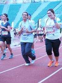 BIB: 7077, 707, 5711
                            <button type="button" onclick="openModal(5931743)" class="btn btn-primary btn-sm float-right btn-popup" data-toggle="modal" data-target=".modal-high-quality">
                        <i class="fas fa-shopping-cart"></i> Add to Cart
                    </button>
                                            <button type="button" onclick="isThisMe(5931743, true)" class="btn btn-success btn-sm float-right btn-popup btn-isme hidden" data-toggle="tooltip" data-placement="bottom" title="นี่คือรูปของคุณใช่ไหม คลิกที่นี่เพื่อเอาเข้าอัลบั้ม">
                        <i class="fas fa-plus"></i> Add to album
                    </button>
                    <button type="button" onclick="isThisMe(5931743, false)" class="btn btn-warning btn-sm float-right btn-popup btn-isnotme hidden">
                        <i class="fas fa-ban"></i> Remove from album
                    </button>