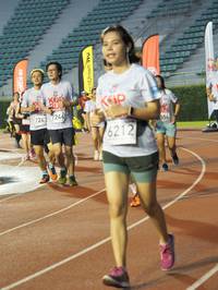 BIB: 554, 7243, 7244, 6212
                            <button type="button" onclick="openModal(5908876)" class="btn btn-primary btn-sm float-right btn-popup" data-toggle="modal" data-target=".modal-high-quality">
                        <i class="fas fa-shopping-cart"></i> Add to Cart
                    </button>
                                            <button type="button" onclick="isThisMe(5908876, true)" class="btn btn-success btn-sm float-right btn-popup btn-isme hidden" data-toggle="tooltip" data-placement="bottom" title="นี่คือรูปของคุณใช่ไหม คลิกที่นี่เพื่อเอาเข้าอัลบั้ม">
                        <i class="fas fa-plus"></i> Add to album
                    </button>
                    <button type="button" onclick="isThisMe(5908876, false)" class="btn btn-warning btn-sm float-right btn-popup btn-isnotme hidden">
                        <i class="fas fa-ban"></i> Remove from album
                    </button>