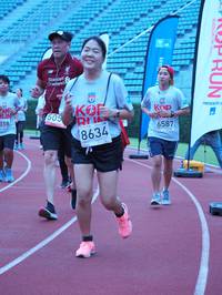 BIB: 318, 505, 6587, 8634
                            <button type="button" onclick="openModal(5923262)" class="btn btn-primary btn-sm float-right btn-popup" data-toggle="modal" data-target=".modal-high-quality">
                        <i class="fas fa-shopping-cart"></i> Add to Cart
                    </button>
                                            <button type="button" onclick="isThisMe(5923262, true)" class="btn btn-success btn-sm float-right btn-popup btn-isme hidden" data-toggle="tooltip" data-placement="bottom" title="นี่คือรูปของคุณใช่ไหม คลิกที่นี่เพื่อเอาเข้าอัลบั้ม">
                        <i class="fas fa-plus"></i> Add to album
                    </button>
                    <button type="button" onclick="isThisMe(5923262, false)" class="btn btn-warning btn-sm float-right btn-popup btn-isnotme hidden">
                        <i class="fas fa-ban"></i> Remove from album
                    </button>