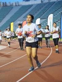 BIB: 7001, 6233
                            <button type="button" onclick="openModal(5916605)" class="btn btn-primary btn-sm float-right btn-popup" data-toggle="modal" data-target=".modal-high-quality">
                        <i class="fas fa-shopping-cart"></i> Add to Cart
                    </button>
                                            <button type="button" onclick="isThisMe(5916605, true)" class="btn btn-success btn-sm float-right btn-popup btn-isme hidden" data-toggle="tooltip" data-placement="bottom" title="นี่คือรูปของคุณใช่ไหม คลิกที่นี่เพื่อเอาเข้าอัลบั้ม">
                        <i class="fas fa-plus"></i> Add to album
                    </button>
                    <button type="button" onclick="isThisMe(5916605, false)" class="btn btn-warning btn-sm float-right btn-popup btn-isnotme hidden">
                        <i class="fas fa-ban"></i> Remove from album
                    </button>