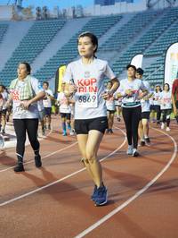 BIB: 6869, 756
                            <button type="button" onclick="openModal(5916757)" class="btn btn-primary btn-sm float-right btn-popup" data-toggle="modal" data-target=".modal-high-quality">
                        <i class="fas fa-shopping-cart"></i> Add to Cart
                    </button>
                                            <button type="button" onclick="isThisMe(5916757, true)" class="btn btn-success btn-sm float-right btn-popup btn-isme hidden" data-toggle="tooltip" data-placement="bottom" title="นี่คือรูปของคุณใช่ไหม คลิกที่นี่เพื่อเอาเข้าอัลบั้ม">
                        <i class="fas fa-plus"></i> Add to album
                    </button>
                    <button type="button" onclick="isThisMe(5916757, false)" class="btn btn-warning btn-sm float-right btn-popup btn-isnotme hidden">
                        <i class="fas fa-ban"></i> Remove from album
                    </button>