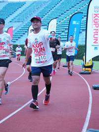 BIB: 346, 5136, 5137, 201, 4310
                            <button type="button" onclick="openModal(5935322)" class="btn btn-primary btn-sm float-right btn-popup" data-toggle="modal" data-target=".modal-high-quality">
                        <i class="fas fa-shopping-cart"></i> Add to Cart
                    </button>
                                            <button type="button" onclick="isThisMe(5935322, true)" class="btn btn-success btn-sm float-right btn-popup btn-isme hidden" data-toggle="tooltip" data-placement="bottom" title="นี่คือรูปของคุณใช่ไหม คลิกที่นี่เพื่อเอาเข้าอัลบั้ม">
                        <i class="fas fa-plus"></i> Add to album
                    </button>
                    <button type="button" onclick="isThisMe(5935322, false)" class="btn btn-warning btn-sm float-right btn-popup btn-isnotme hidden">
                        <i class="fas fa-ban"></i> Remove from album
                    </button>