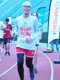 BIB: 9072
                            <button type="button" onclick="openModal(5920665)" class="btn btn-primary btn-sm float-right btn-popup" data-toggle="modal" data-target=".modal-high-quality">
                        <i class="fas fa-shopping-cart"></i> Add to Cart
                    </button>
                                            <button type="button" onclick="isThisMe(5920665, true)" class="btn btn-success btn-sm float-right btn-popup btn-isme hidden" data-toggle="tooltip" data-placement="bottom" title="นี่คือรูปของคุณใช่ไหม คลิกที่นี่เพื่อเอาเข้าอัลบั้ม">
                        <i class="fas fa-plus"></i> Add to album
                    </button>
                    <button type="button" onclick="isThisMe(5920665, false)" class="btn btn-warning btn-sm float-right btn-popup btn-isnotme hidden">
                        <i class="fas fa-ban"></i> Remove from album
                    </button>