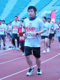 BIB: 8650, 826, 3664
                            <button type="button" onclick="openModal(5927589)" class="btn btn-primary btn-sm float-right btn-popup" data-toggle="modal" data-target=".modal-high-quality">
                        <i class="fas fa-shopping-cart"></i> Add to Cart
                    </button>
                                            <button type="button" onclick="isThisMe(5927589, true)" class="btn btn-success btn-sm float-right btn-popup btn-isme hidden" data-toggle="tooltip" data-placement="bottom" title="นี่คือรูปของคุณใช่ไหม คลิกที่นี่เพื่อเอาเข้าอัลบั้ม">
                        <i class="fas fa-plus"></i> Add to album
                    </button>
                    <button type="button" onclick="isThisMe(5927589, false)" class="btn btn-warning btn-sm float-right btn-popup btn-isnotme hidden">
                        <i class="fas fa-ban"></i> Remove from album
                    </button>