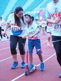 BIB: 871, 6774, 611, 092
                            <button type="button" onclick="openModal(5933217)" class="btn btn-primary btn-sm float-right btn-popup" data-toggle="modal" data-target=".modal-high-quality">
                        <i class="fas fa-shopping-cart"></i> Add to Cart
                    </button>
                                            <button type="button" onclick="isThisMe(5933217, true)" class="btn btn-success btn-sm float-right btn-popup btn-isme hidden" data-toggle="tooltip" data-placement="bottom" title="นี่คือรูปของคุณใช่ไหม คลิกที่นี่เพื่อเอาเข้าอัลบั้ม">
                        <i class="fas fa-plus"></i> Add to album
                    </button>
                    <button type="button" onclick="isThisMe(5933217, false)" class="btn btn-warning btn-sm float-right btn-popup btn-isnotme hidden">
                        <i class="fas fa-ban"></i> Remove from album
                    </button>