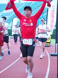 BIB: 5871, 2404, 1413, 2010
                            <button type="button" onclick="openModal(5935076)" class="btn btn-primary btn-sm float-right btn-popup" data-toggle="modal" data-target=".modal-high-quality">
                        <i class="fas fa-shopping-cart"></i> Add to Cart
                    </button>
                                            <button type="button" onclick="isThisMe(5935076, true)" class="btn btn-success btn-sm float-right btn-popup btn-isme hidden" data-toggle="tooltip" data-placement="bottom" title="นี่คือรูปของคุณใช่ไหม คลิกที่นี่เพื่อเอาเข้าอัลบั้ม">
                        <i class="fas fa-plus"></i> Add to album
                    </button>
                    <button type="button" onclick="isThisMe(5935076, false)" class="btn btn-warning btn-sm float-right btn-popup btn-isnotme hidden">
                        <i class="fas fa-ban"></i> Remove from album
                    </button>