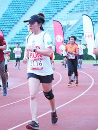 BIB: 2116, 3698
                            <button type="button" onclick="openModal(5937062)" class="btn btn-primary btn-sm float-right btn-popup" data-toggle="modal" data-target=".modal-high-quality">
                        <i class="fas fa-shopping-cart"></i> Add to Cart
                    </button>
                                            <button type="button" onclick="isThisMe(5937062, true)" class="btn btn-success btn-sm float-right btn-popup btn-isme hidden" data-toggle="tooltip" data-placement="bottom" title="นี่คือรูปของคุณใช่ไหม คลิกที่นี่เพื่อเอาเข้าอัลบั้ม">
                        <i class="fas fa-plus"></i> Add to album
                    </button>
                    <button type="button" onclick="isThisMe(5937062, false)" class="btn btn-warning btn-sm float-right btn-popup btn-isnotme hidden">
                        <i class="fas fa-ban"></i> Remove from album
                    </button>