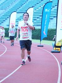 BIB: 2019, 9500, 3143
                            <button type="button" onclick="openModal(5934387)" class="btn btn-primary btn-sm float-right btn-popup" data-toggle="modal" data-target=".modal-high-quality">
                        <i class="fas fa-shopping-cart"></i> Add to Cart
                    </button>
                                            <button type="button" onclick="isThisMe(5934387, true)" class="btn btn-success btn-sm float-right btn-popup btn-isme hidden" data-toggle="tooltip" data-placement="bottom" title="นี่คือรูปของคุณใช่ไหม คลิกที่นี่เพื่อเอาเข้าอัลบั้ม">
                        <i class="fas fa-plus"></i> Add to album
                    </button>
                    <button type="button" onclick="isThisMe(5934387, false)" class="btn btn-warning btn-sm float-right btn-popup btn-isnotme hidden">
                        <i class="fas fa-ban"></i> Remove from album
                    </button>