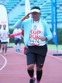 BIB: 4474
                            <button type="button" onclick="openModal(5937481)" class="btn btn-primary btn-sm float-right btn-popup" data-toggle="modal" data-target=".modal-high-quality">
                        <i class="fas fa-shopping-cart"></i> Add to Cart
                    </button>
                                            <button type="button" onclick="isThisMe(5937481, true)" class="btn btn-success btn-sm float-right btn-popup btn-isme hidden" data-toggle="tooltip" data-placement="bottom" title="นี่คือรูปของคุณใช่ไหม คลิกที่นี่เพื่อเอาเข้าอัลบั้ม">
                        <i class="fas fa-plus"></i> Add to album
                    </button>
                    <button type="button" onclick="isThisMe(5937481, false)" class="btn btn-warning btn-sm float-right btn-popup btn-isnotme hidden">
                        <i class="fas fa-ban"></i> Remove from album
                    </button>