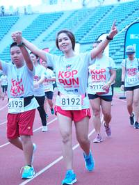 BIB: 7625, 685, 2010, 7172, 2019, 8193, 8192
                            <button type="button" onclick="openModal(5929274)" class="btn btn-primary btn-sm float-right btn-popup" data-toggle="modal" data-target=".modal-high-quality">
                        <i class="fas fa-shopping-cart"></i> Add to Cart
                    </button>
                                            <button type="button" onclick="isThisMe(5929274, true)" class="btn btn-success btn-sm float-right btn-popup btn-isme hidden" data-toggle="tooltip" data-placement="bottom" title="นี่คือรูปของคุณใช่ไหม คลิกที่นี่เพื่อเอาเข้าอัลบั้ม">
                        <i class="fas fa-plus"></i> Add to album
                    </button>
                    <button type="button" onclick="isThisMe(5929274, false)" class="btn btn-warning btn-sm float-right btn-popup btn-isnotme hidden">
                        <i class="fas fa-ban"></i> Remove from album
                    </button>