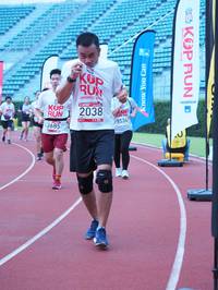 BIB: 8536, 3685, 010
                            <button type="button" onclick="openModal(5935591)" class="btn btn-primary btn-sm float-right btn-popup" data-toggle="modal" data-target=".modal-high-quality">
                        <i class="fas fa-shopping-cart"></i> Add to Cart
                    </button>
                                            <button type="button" onclick="isThisMe(5935591, true)" class="btn btn-success btn-sm float-right btn-popup btn-isme hidden" data-toggle="tooltip" data-placement="bottom" title="นี่คือรูปของคุณใช่ไหม คลิกที่นี่เพื่อเอาเข้าอัลบั้ม">
                        <i class="fas fa-plus"></i> Add to album
                    </button>
                    <button type="button" onclick="isThisMe(5935591, false)" class="btn btn-warning btn-sm float-right btn-popup btn-isnotme hidden">
                        <i class="fas fa-ban"></i> Remove from album
                    </button>