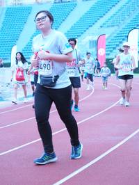 BIB: 56490, 1791, 6252
                            <button type="button" onclick="openModal(5930489)" class="btn btn-primary btn-sm float-right btn-popup" data-toggle="modal" data-target=".modal-high-quality">
                        <i class="fas fa-shopping-cart"></i> Add to Cart
                    </button>
                                            <button type="button" onclick="isThisMe(5930489, true)" class="btn btn-success btn-sm float-right btn-popup btn-isme hidden" data-toggle="tooltip" data-placement="bottom" title="นี่คือรูปของคุณใช่ไหม คลิกที่นี่เพื่อเอาเข้าอัลบั้ม">
                        <i class="fas fa-plus"></i> Add to album
                    </button>
                    <button type="button" onclick="isThisMe(5930489, false)" class="btn btn-warning btn-sm float-right btn-popup btn-isnotme hidden">
                        <i class="fas fa-ban"></i> Remove from album
                    </button>