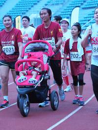 BIB: 7021, 702
                            <button type="button" onclick="openModal(5927327)" class="btn btn-primary btn-sm float-right btn-popup" data-toggle="modal" data-target=".modal-high-quality">
                        <i class="fas fa-shopping-cart"></i> Add to Cart
                    </button>
                                            <button type="button" onclick="isThisMe(5927327, true)" class="btn btn-success btn-sm float-right btn-popup btn-isme hidden" data-toggle="tooltip" data-placement="bottom" title="นี่คือรูปของคุณใช่ไหม คลิกที่นี่เพื่อเอาเข้าอัลบั้ม">
                        <i class="fas fa-plus"></i> Add to album
                    </button>
                    <button type="button" onclick="isThisMe(5927327, false)" class="btn btn-warning btn-sm float-right btn-popup btn-isnotme hidden">
                        <i class="fas fa-ban"></i> Remove from album
                    </button>