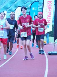 BIB: 230, 6358, 6539, 2019
                            <button type="button" onclick="openModal(5921125)" class="btn btn-primary btn-sm float-right btn-popup" data-toggle="modal" data-target=".modal-high-quality">
                        <i class="fas fa-shopping-cart"></i> Add to Cart
                    </button>
                                            <button type="button" onclick="isThisMe(5921125, true)" class="btn btn-success btn-sm float-right btn-popup btn-isme hidden" data-toggle="tooltip" data-placement="bottom" title="นี่คือรูปของคุณใช่ไหม คลิกที่นี่เพื่อเอาเข้าอัลบั้ม">
                        <i class="fas fa-plus"></i> Add to album
                    </button>
                    <button type="button" onclick="isThisMe(5921125, false)" class="btn btn-warning btn-sm float-right btn-popup btn-isnotme hidden">
                        <i class="fas fa-ban"></i> Remove from album
                    </button>