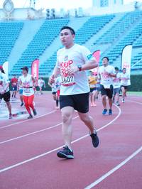 BIB: 3607, 4953
                            <button type="button" onclick="openModal(5933641)" class="btn btn-primary btn-sm float-right btn-popup" data-toggle="modal" data-target=".modal-high-quality">
                        <i class="fas fa-shopping-cart"></i> Add to Cart
                    </button>
                                            <button type="button" onclick="isThisMe(5933641, true)" class="btn btn-success btn-sm float-right btn-popup btn-isme hidden" data-toggle="tooltip" data-placement="bottom" title="นี่คือรูปของคุณใช่ไหม คลิกที่นี่เพื่อเอาเข้าอัลบั้ม">
                        <i class="fas fa-plus"></i> Add to album
                    </button>
                    <button type="button" onclick="isThisMe(5933641, false)" class="btn btn-warning btn-sm float-right btn-popup btn-isnotme hidden">
                        <i class="fas fa-ban"></i> Remove from album
                    </button>