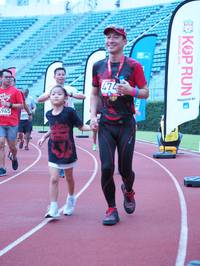 BIB: 474, 945, 2019
                            <button type="button" onclick="openModal(5934056)" class="btn btn-primary btn-sm float-right btn-popup" data-toggle="modal" data-target=".modal-high-quality">
                        <i class="fas fa-shopping-cart"></i> Add to Cart
                    </button>
                                            <button type="button" onclick="isThisMe(5934056, true)" class="btn btn-success btn-sm float-right btn-popup btn-isme hidden" data-toggle="tooltip" data-placement="bottom" title="นี่คือรูปของคุณใช่ไหม คลิกที่นี่เพื่อเอาเข้าอัลบั้ม">
                        <i class="fas fa-plus"></i> Add to album
                    </button>
                    <button type="button" onclick="isThisMe(5934056, false)" class="btn btn-warning btn-sm float-right btn-popup btn-isnotme hidden">
                        <i class="fas fa-ban"></i> Remove from album
                    </button>