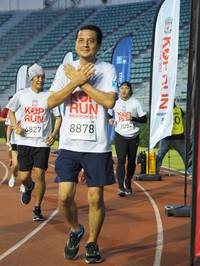 BIB: 6827, 7082, 8878, 2019
                            <button type="button" onclick="openModal(5913307)" class="btn btn-primary btn-sm float-right btn-popup" data-toggle="modal" data-target=".modal-high-quality">
                        <i class="fas fa-shopping-cart"></i> Add to Cart
                    </button>
                                            <button type="button" onclick="isThisMe(5913307, true)" class="btn btn-success btn-sm float-right btn-popup btn-isme hidden" data-toggle="tooltip" data-placement="bottom" title="นี่คือรูปของคุณใช่ไหม คลิกที่นี่เพื่อเอาเข้าอัลบั้ม">
                        <i class="fas fa-plus"></i> Add to album
                    </button>
                    <button type="button" onclick="isThisMe(5913307, false)" class="btn btn-warning btn-sm float-right btn-popup btn-isnotme hidden">
                        <i class="fas fa-ban"></i> Remove from album
                    </button>