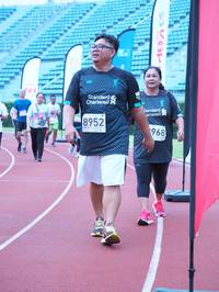 BIB: 8952, 968
                            <button type="button" onclick="openModal(5934957)" class="btn btn-primary btn-sm float-right btn-popup" data-toggle="modal" data-target=".modal-high-quality">
                        <i class="fas fa-shopping-cart"></i> Add to Cart
                    </button>
                                            <button type="button" onclick="isThisMe(5934957, true)" class="btn btn-success btn-sm float-right btn-popup btn-isme hidden" data-toggle="tooltip" data-placement="bottom" title="นี่คือรูปของคุณใช่ไหม คลิกที่นี่เพื่อเอาเข้าอัลบั้ม">
                        <i class="fas fa-plus"></i> Add to album
                    </button>
                    <button type="button" onclick="isThisMe(5934957, false)" class="btn btn-warning btn-sm float-right btn-popup btn-isnotme hidden">
                        <i class="fas fa-ban"></i> Remove from album
                    </button>