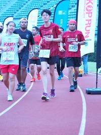 BIB: 6359, 538, 6539, 2019
                            <button type="button" onclick="openModal(5921089)" class="btn btn-primary btn-sm float-right btn-popup" data-toggle="modal" data-target=".modal-high-quality">
                        <i class="fas fa-shopping-cart"></i> Add to Cart
                    </button>
                                            <button type="button" onclick="isThisMe(5921089, true)" class="btn btn-success btn-sm float-right btn-popup btn-isme hidden" data-toggle="tooltip" data-placement="bottom" title="นี่คือรูปของคุณใช่ไหม คลิกที่นี่เพื่อเอาเข้าอัลบั้ม">
                        <i class="fas fa-plus"></i> Add to album
                    </button>
                    <button type="button" onclick="isThisMe(5921089, false)" class="btn btn-warning btn-sm float-right btn-popup btn-isnotme hidden">
                        <i class="fas fa-ban"></i> Remove from album
                    </button>