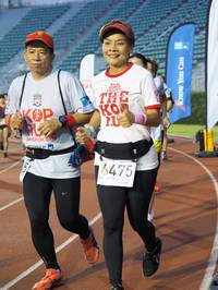 BIB: 6475
                            <button type="button" onclick="openModal(5916092)" class="btn btn-primary btn-sm float-right btn-popup" data-toggle="modal" data-target=".modal-high-quality">
                        <i class="fas fa-shopping-cart"></i> Add to Cart
                    </button>
                                            <button type="button" onclick="isThisMe(5916092, true)" class="btn btn-success btn-sm float-right btn-popup btn-isme hidden" data-toggle="tooltip" data-placement="bottom" title="นี่คือรูปของคุณใช่ไหม คลิกที่นี่เพื่อเอาเข้าอัลบั้ม">
                        <i class="fas fa-plus"></i> Add to album
                    </button>
                    <button type="button" onclick="isThisMe(5916092, false)" class="btn btn-warning btn-sm float-right btn-popup btn-isnotme hidden">
                        <i class="fas fa-ban"></i> Remove from album
                    </button>