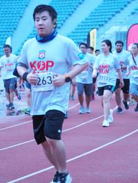 BIB: 263, 8112, 335
                            <button type="button" onclick="openModal(5927620)" class="btn btn-primary btn-sm float-right btn-popup" data-toggle="modal" data-target=".modal-high-quality">
                        <i class="fas fa-shopping-cart"></i> Add to Cart
                    </button>
                                            <button type="button" onclick="isThisMe(5927620, true)" class="btn btn-success btn-sm float-right btn-popup btn-isme hidden" data-toggle="tooltip" data-placement="bottom" title="นี่คือรูปของคุณใช่ไหม คลิกที่นี่เพื่อเอาเข้าอัลบั้ม">
                        <i class="fas fa-plus"></i> Add to album
                    </button>
                    <button type="button" onclick="isThisMe(5927620, false)" class="btn btn-warning btn-sm float-right btn-popup btn-isnotme hidden">
                        <i class="fas fa-ban"></i> Remove from album
                    </button>