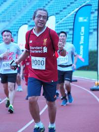 BIB: 7229, 9000, 630
                            <button type="button" onclick="openModal(5927851)" class="btn btn-primary btn-sm float-right btn-popup" data-toggle="modal" data-target=".modal-high-quality">
                        <i class="fas fa-shopping-cart"></i> Add to Cart
                    </button>
                                            <button type="button" onclick="isThisMe(5927851, true)" class="btn btn-success btn-sm float-right btn-popup btn-isme hidden" data-toggle="tooltip" data-placement="bottom" title="นี่คือรูปของคุณใช่ไหม คลิกที่นี่เพื่อเอาเข้าอัลบั้ม">
                        <i class="fas fa-plus"></i> Add to album
                    </button>
                    <button type="button" onclick="isThisMe(5927851, false)" class="btn btn-warning btn-sm float-right btn-popup btn-isnotme hidden">
                        <i class="fas fa-ban"></i> Remove from album
                    </button>