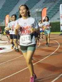 BIB: 6212
                            <button type="button" onclick="openModal(5908871)" class="btn btn-primary btn-sm float-right btn-popup" data-toggle="modal" data-target=".modal-high-quality">
                        <i class="fas fa-shopping-cart"></i> Add to Cart
                    </button>
                                            <button type="button" onclick="isThisMe(5908871, true)" class="btn btn-success btn-sm float-right btn-popup btn-isme hidden" data-toggle="tooltip" data-placement="bottom" title="นี่คือรูปของคุณใช่ไหม คลิกที่นี่เพื่อเอาเข้าอัลบั้ม">
                        <i class="fas fa-plus"></i> Add to album
                    </button>
                    <button type="button" onclick="isThisMe(5908871, false)" class="btn btn-warning btn-sm float-right btn-popup btn-isnotme hidden">
                        <i class="fas fa-ban"></i> Remove from album
                    </button>