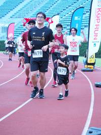 BIB: 5534, 8678, 8679
                            <button type="button" onclick="openModal(5935056)" class="btn btn-primary btn-sm float-right btn-popup" data-toggle="modal" data-target=".modal-high-quality">
                        <i class="fas fa-shopping-cart"></i> Add to Cart
                    </button>
                                            <button type="button" onclick="isThisMe(5935056, true)" class="btn btn-success btn-sm float-right btn-popup btn-isme hidden" data-toggle="tooltip" data-placement="bottom" title="นี่คือรูปของคุณใช่ไหม คลิกที่นี่เพื่อเอาเข้าอัลบั้ม">
                        <i class="fas fa-plus"></i> Add to album
                    </button>
                    <button type="button" onclick="isThisMe(5935056, false)" class="btn btn-warning btn-sm float-right btn-popup btn-isnotme hidden">
                        <i class="fas fa-ban"></i> Remove from album
                    </button>