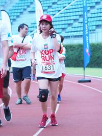 BIB: 4008, 201, 1631
                            <button type="button" onclick="openModal(5936864)" class="btn btn-primary btn-sm float-right btn-popup" data-toggle="modal" data-target=".modal-high-quality">
                        <i class="fas fa-shopping-cart"></i> Add to Cart
                    </button>
                                            <button type="button" onclick="isThisMe(5936864, true)" class="btn btn-success btn-sm float-right btn-popup btn-isme hidden" data-toggle="tooltip" data-placement="bottom" title="นี่คือรูปของคุณใช่ไหม คลิกที่นี่เพื่อเอาเข้าอัลบั้ม">
                        <i class="fas fa-plus"></i> Add to album
                    </button>
                    <button type="button" onclick="isThisMe(5936864, false)" class="btn btn-warning btn-sm float-right btn-popup btn-isnotme hidden">
                        <i class="fas fa-ban"></i> Remove from album
                    </button>