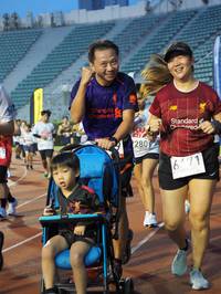 BIB: 280, 671
                            <button type="button" onclick="openModal(5914957)" class="btn btn-primary btn-sm float-right btn-popup" data-toggle="modal" data-target=".modal-high-quality">
                        <i class="fas fa-shopping-cart"></i> Add to Cart
                    </button>
                                            <button type="button" onclick="isThisMe(5914957, true)" class="btn btn-success btn-sm float-right btn-popup btn-isme hidden" data-toggle="tooltip" data-placement="bottom" title="นี่คือรูปของคุณใช่ไหม คลิกที่นี่เพื่อเอาเข้าอัลบั้ม">
                        <i class="fas fa-plus"></i> Add to album
                    </button>
                    <button type="button" onclick="isThisMe(5914957, false)" class="btn btn-warning btn-sm float-right btn-popup btn-isnotme hidden">
                        <i class="fas fa-ban"></i> Remove from album
                    </button>