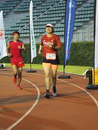 BIB: 1629
                            <button type="button" onclick="openModal(5909053)" class="btn btn-primary btn-sm float-right btn-popup" data-toggle="modal" data-target=".modal-high-quality">
                        <i class="fas fa-shopping-cart"></i> Add to Cart
                    </button>
                                            <button type="button" onclick="isThisMe(5909053, true)" class="btn btn-success btn-sm float-right btn-popup btn-isme hidden" data-toggle="tooltip" data-placement="bottom" title="นี่คือรูปของคุณใช่ไหม คลิกที่นี่เพื่อเอาเข้าอัลบั้ม">
                        <i class="fas fa-plus"></i> Add to album
                    </button>
                    <button type="button" onclick="isThisMe(5909053, false)" class="btn btn-warning btn-sm float-right btn-popup btn-isnotme hidden">
                        <i class="fas fa-ban"></i> Remove from album
                    </button>