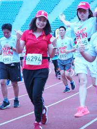 BIB: 7772, 7901, 6294
                            <button type="button" onclick="openModal(5920108)" class="btn btn-primary btn-sm float-right btn-popup" data-toggle="modal" data-target=".modal-high-quality">
                        <i class="fas fa-shopping-cart"></i> Add to Cart
                    </button>
                                            <button type="button" onclick="isThisMe(5920108, true)" class="btn btn-success btn-sm float-right btn-popup btn-isme hidden" data-toggle="tooltip" data-placement="bottom" title="นี่คือรูปของคุณใช่ไหม คลิกที่นี่เพื่อเอาเข้าอัลบั้ม">
                        <i class="fas fa-plus"></i> Add to album
                    </button>
                    <button type="button" onclick="isThisMe(5920108, false)" class="btn btn-warning btn-sm float-right btn-popup btn-isnotme hidden">
                        <i class="fas fa-ban"></i> Remove from album
                    </button>