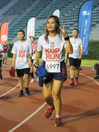 BIB: 132, 6997, 7622
                            <button type="button" onclick="openModal(5912913)" class="btn btn-primary btn-sm float-right btn-popup" data-toggle="modal" data-target=".modal-high-quality">
                        <i class="fas fa-shopping-cart"></i> Add to Cart
                    </button>
                                            <button type="button" onclick="isThisMe(5912913, true)" class="btn btn-success btn-sm float-right btn-popup btn-isme hidden" data-toggle="tooltip" data-placement="bottom" title="นี่คือรูปของคุณใช่ไหม คลิกที่นี่เพื่อเอาเข้าอัลบั้ม">
                        <i class="fas fa-plus"></i> Add to album
                    </button>
                    <button type="button" onclick="isThisMe(5912913, false)" class="btn btn-warning btn-sm float-right btn-popup btn-isnotme hidden">
                        <i class="fas fa-ban"></i> Remove from album
                    </button>