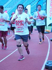 BIB: 6708, 2809, 8569, 1849
                            <button type="button" onclick="openModal(5919072)" class="btn btn-primary btn-sm float-right btn-popup" data-toggle="modal" data-target=".modal-high-quality">
                        <i class="fas fa-shopping-cart"></i> Add to Cart
                    </button>
                                            <button type="button" onclick="isThisMe(5919072, true)" class="btn btn-success btn-sm float-right btn-popup btn-isme hidden" data-toggle="tooltip" data-placement="bottom" title="นี่คือรูปของคุณใช่ไหม คลิกที่นี่เพื่อเอาเข้าอัลบั้ม">
                        <i class="fas fa-plus"></i> Add to album
                    </button>
                    <button type="button" onclick="isThisMe(5919072, false)" class="btn btn-warning btn-sm float-right btn-popup btn-isnotme hidden">
                        <i class="fas fa-ban"></i> Remove from album
                    </button>