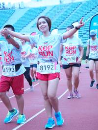 BIB: 7625, 2019, 7178, 065, 2919, 8193, 8192
                            <button type="button" onclick="openModal(5929372)" class="btn btn-primary btn-sm float-right btn-popup" data-toggle="modal" data-target=".modal-high-quality">
                        <i class="fas fa-shopping-cart"></i> Add to Cart
                    </button>
                                            <button type="button" onclick="isThisMe(5929372, true)" class="btn btn-success btn-sm float-right btn-popup btn-isme hidden" data-toggle="tooltip" data-placement="bottom" title="นี่คือรูปของคุณใช่ไหม คลิกที่นี่เพื่อเอาเข้าอัลบั้ม">
                        <i class="fas fa-plus"></i> Add to album
                    </button>
                    <button type="button" onclick="isThisMe(5929372, false)" class="btn btn-warning btn-sm float-right btn-popup btn-isnotme hidden">
                        <i class="fas fa-ban"></i> Remove from album
                    </button>