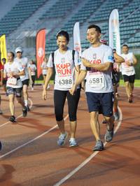 BIB: 162, 6388, 6581
                            <button type="button" onclick="openModal(5914597)" class="btn btn-primary btn-sm float-right btn-popup" data-toggle="modal" data-target=".modal-high-quality">
                        <i class="fas fa-shopping-cart"></i> Add to Cart
                    </button>
                                            <button type="button" onclick="isThisMe(5914597, true)" class="btn btn-success btn-sm float-right btn-popup btn-isme hidden" data-toggle="tooltip" data-placement="bottom" title="นี่คือรูปของคุณใช่ไหม คลิกที่นี่เพื่อเอาเข้าอัลบั้ม">
                        <i class="fas fa-plus"></i> Add to album
                    </button>
                    <button type="button" onclick="isThisMe(5914597, false)" class="btn btn-warning btn-sm float-right btn-popup btn-isnotme hidden">
                        <i class="fas fa-ban"></i> Remove from album
                    </button>