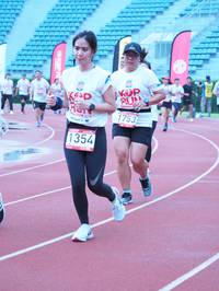 BIB: 1753, 1354
                            <button type="button" onclick="openModal(5934394)" class="btn btn-primary btn-sm float-right btn-popup" data-toggle="modal" data-target=".modal-high-quality">
                        <i class="fas fa-shopping-cart"></i> Add to Cart
                    </button>
                                            <button type="button" onclick="isThisMe(5934394, true)" class="btn btn-success btn-sm float-right btn-popup btn-isme hidden" data-toggle="tooltip" data-placement="bottom" title="นี่คือรูปของคุณใช่ไหม คลิกที่นี่เพื่อเอาเข้าอัลบั้ม">
                        <i class="fas fa-plus"></i> Add to album
                    </button>
                    <button type="button" onclick="isThisMe(5934394, false)" class="btn btn-warning btn-sm float-right btn-popup btn-isnotme hidden">
                        <i class="fas fa-ban"></i> Remove from album
                    </button>