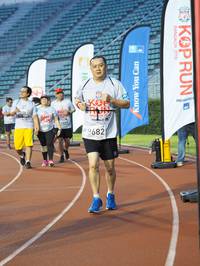 BIB: 8682, 2019
                            <button type="button" onclick="openModal(5916957)" class="btn btn-primary btn-sm float-right btn-popup" data-toggle="modal" data-target=".modal-high-quality">
                        <i class="fas fa-shopping-cart"></i> Add to Cart
                    </button>
                                            <button type="button" onclick="isThisMe(5916957, true)" class="btn btn-success btn-sm float-right btn-popup btn-isme hidden" data-toggle="tooltip" data-placement="bottom" title="นี่คือรูปของคุณใช่ไหม คลิกที่นี่เพื่อเอาเข้าอัลบั้ม">
                        <i class="fas fa-plus"></i> Add to album
                    </button>
                    <button type="button" onclick="isThisMe(5916957, false)" class="btn btn-warning btn-sm float-right btn-popup btn-isnotme hidden">
                        <i class="fas fa-ban"></i> Remove from album
                    </button>