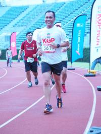 BIB: 561, 6990
                            <button type="button" onclick="openModal(5930484)" class="btn btn-primary btn-sm float-right btn-popup" data-toggle="modal" data-target=".modal-high-quality">
                        <i class="fas fa-shopping-cart"></i> Add to Cart
                    </button>
                                            <button type="button" onclick="isThisMe(5930484, true)" class="btn btn-success btn-sm float-right btn-popup btn-isme hidden" data-toggle="tooltip" data-placement="bottom" title="นี่คือรูปของคุณใช่ไหม คลิกที่นี่เพื่อเอาเข้าอัลบั้ม">
                        <i class="fas fa-plus"></i> Add to album
                    </button>
                    <button type="button" onclick="isThisMe(5930484, false)" class="btn btn-warning btn-sm float-right btn-popup btn-isnotme hidden">
                        <i class="fas fa-ban"></i> Remove from album
                    </button>