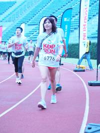 BIB: 6776
                            <button type="button" onclick="openModal(5926065)" class="btn btn-primary btn-sm float-right btn-popup" data-toggle="modal" data-target=".modal-high-quality">
                        <i class="fas fa-shopping-cart"></i> Add to Cart
                    </button>
                                            <button type="button" onclick="isThisMe(5926065, true)" class="btn btn-success btn-sm float-right btn-popup btn-isme hidden" data-toggle="tooltip" data-placement="bottom" title="นี่คือรูปของคุณใช่ไหม คลิกที่นี่เพื่อเอาเข้าอัลบั้ม">
                        <i class="fas fa-plus"></i> Add to album
                    </button>
                    <button type="button" onclick="isThisMe(5926065, false)" class="btn btn-warning btn-sm float-right btn-popup btn-isnotme hidden">
                        <i class="fas fa-ban"></i> Remove from album
                    </button>