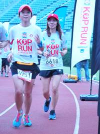 BIB: 6618, 4951
                            <button type="button" onclick="openModal(5920727)" class="btn btn-primary btn-sm float-right btn-popup" data-toggle="modal" data-target=".modal-high-quality">
                        <i class="fas fa-shopping-cart"></i> Add to Cart
                    </button>
                                            <button type="button" onclick="isThisMe(5920727, true)" class="btn btn-success btn-sm float-right btn-popup btn-isme hidden" data-toggle="tooltip" data-placement="bottom" title="นี่คือรูปของคุณใช่ไหม คลิกที่นี่เพื่อเอาเข้าอัลบั้ม">
                        <i class="fas fa-plus"></i> Add to album
                    </button>
                    <button type="button" onclick="isThisMe(5920727, false)" class="btn btn-warning btn-sm float-right btn-popup btn-isnotme hidden">
                        <i class="fas fa-ban"></i> Remove from album
                    </button>